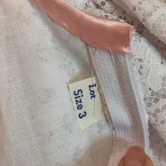 Little Girls, white and pink, lace dress size 3 - Picture 7 of 7